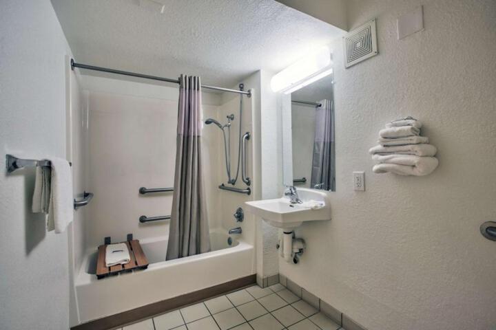 Loyalty Inn Tallahassee Exteriér fotografie
